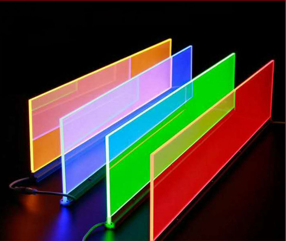 2mm 3mm 4mm 5mm 10mm LPG Light Guide Plate Custom Size Shape Dotting Laser ความโปร่งใส 98%