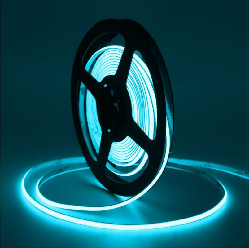 RGBW Strip Light COB DC 24V ความหนาแน่นสูง 14.4W 4000K ตกแต่งภายในอาคาร