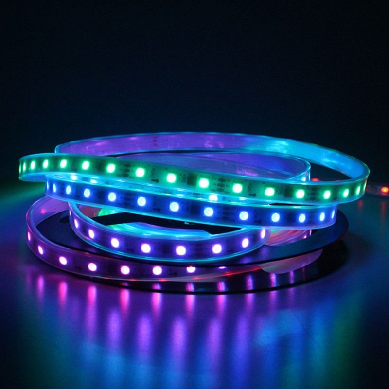 ไฟ LED Strip แบบยืดหยุ่น RGB WS2812B 5050SMD แอดเดรสส่วนบุคคล 16.4FT 60Pixels / M 300Pixels LED Pixel Strip