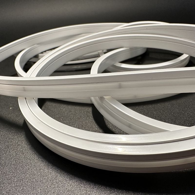 เครื่องตัดแบบยืดหยุ่น 120 ° 0410 12W Neon Lighting สำหรับผู้ซื้อ B2B ในร่มและกลางแจ้ง